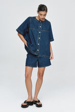 Load image into Gallery viewer, Marle Short Sleeve Seam Shirt - Classic Blue Hyde Boutique