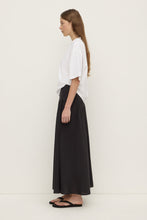 Load image into Gallery viewer, ASSEMBLY LABEL sarah cotton maxi skirt - black