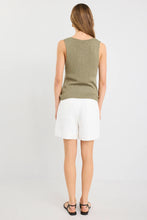 Load image into Gallery viewer, Stories Be Told Literal Linen Pleat Front Shorts - Ivory