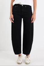 Load image into Gallery viewer, Among The Brave Graduate Stretch Barrel Jeans - Black Arriving Soon