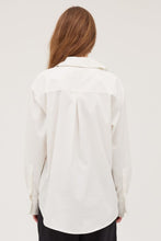Load image into Gallery viewer, Cloth & Co The Classic Shirt - White Hyde Boutique