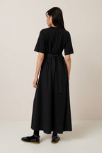 Load image into Gallery viewer, Kowtow T-Shirt Swing Dress - Black Apparel > Women > Clothing > Dresses > Maxi Dresses > Kowtow Hyde Boutique