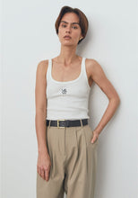 Load image into Gallery viewer, Viktoria & Woods V&W Tank - Ivory Hyde Boutique