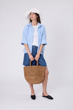 Load image into Gallery viewer, Marlow Vista Bermuda Short - Mid Wash Hyde Boutique