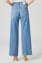 Load image into Gallery viewer, Paige Anessa 31" Wide Leg Jean - Ferrera Hyde Boutique