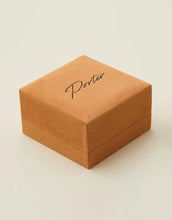 Load image into Gallery viewer, Porter Signet Pinky Ring - Clear Hyde Boutique