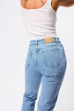 Load image into Gallery viewer, Mossman Bexley Jean - Vintage Blue Hyde Boutique