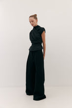 Load image into Gallery viewer, Harris Tapper Chaimberlain Top - Black Hyde Boutique