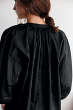 Load image into Gallery viewer, Mahsa Everyday Blouse - Black Hyde Boutique