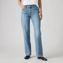 Load image into Gallery viewer, Levi's 501 '90s Jeans in In Love With You wash, close-up of button fly
