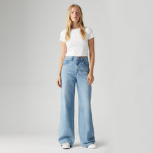 Load image into Gallery viewer, Levi's Cinch Baggy Jeans in Invested Indigo, front view on model