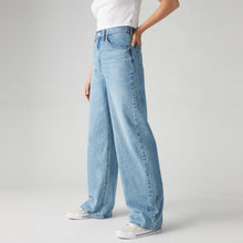 Load image into Gallery viewer, Levi's Cinch Baggy Jeans in Invested Indigo, close-up of high rise waist