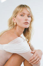 Load image into Gallery viewer, Porter Blob Earrings - Gold Hyde Boutique