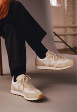 Load image into Gallery viewer, Veja Rio Branco II Alveomesh - White/Pierre Hyde Boutique