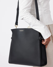 Load image into Gallery viewer, SABEN Beatrice Shoulder Bag - Black Hyde Boutique
