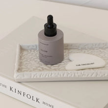 Load image into Gallery viewer, The Facialist Glow  Hyde Boutique