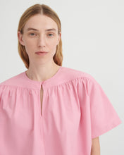 Load image into Gallery viewer, Kowtow Canyon Top - Begonia Pink Hyde Boutique