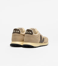 Load image into Gallery viewer, Veja Rio Branco II Lite Nolyn - Almond/Sahara/Eagle - Arriving October Hyde Boutique