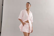Load image into Gallery viewer, Caitlin Crisp Juno Short - Pink Linen Hyde Boutique