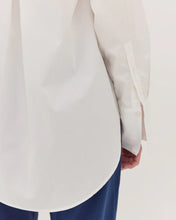 Load image into Gallery viewer, Cloth & Co The Classic Shirt - White Hyde Boutique