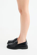 Load image into Gallery viewer, La Tribe Zoe Loafer - Black Hyde Boutique