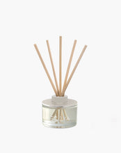 Load image into Gallery viewer, Ecoya Mini Diffuser - Sweet Pea & Jasmine Diffuser Ecoya