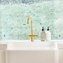 Load image into Gallery viewer, Ecoya Hand & Body Lotion - Lotus Flower Body Collection Ecoya