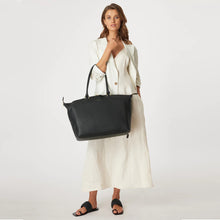 Load image into Gallery viewer, SABEN Roma Weekender - Black Roma carry all baby bag Saben