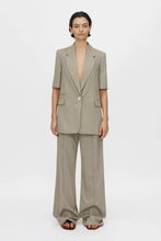 Load image into Gallery viewer, Camilla and Marc Arnelle Short Sleeve Blazer - Natural Pinstripe
