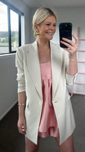 Load image into Gallery viewer, Juliette Hogan Peak Tuxe Jacket - Chalk  Hyde Boutique   
