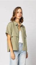 Load image into Gallery viewer, Drama The Label Over The Top Jacket - Khaki
