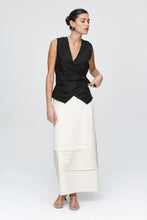 Load image into Gallery viewer, Marle Max Vest - Black
