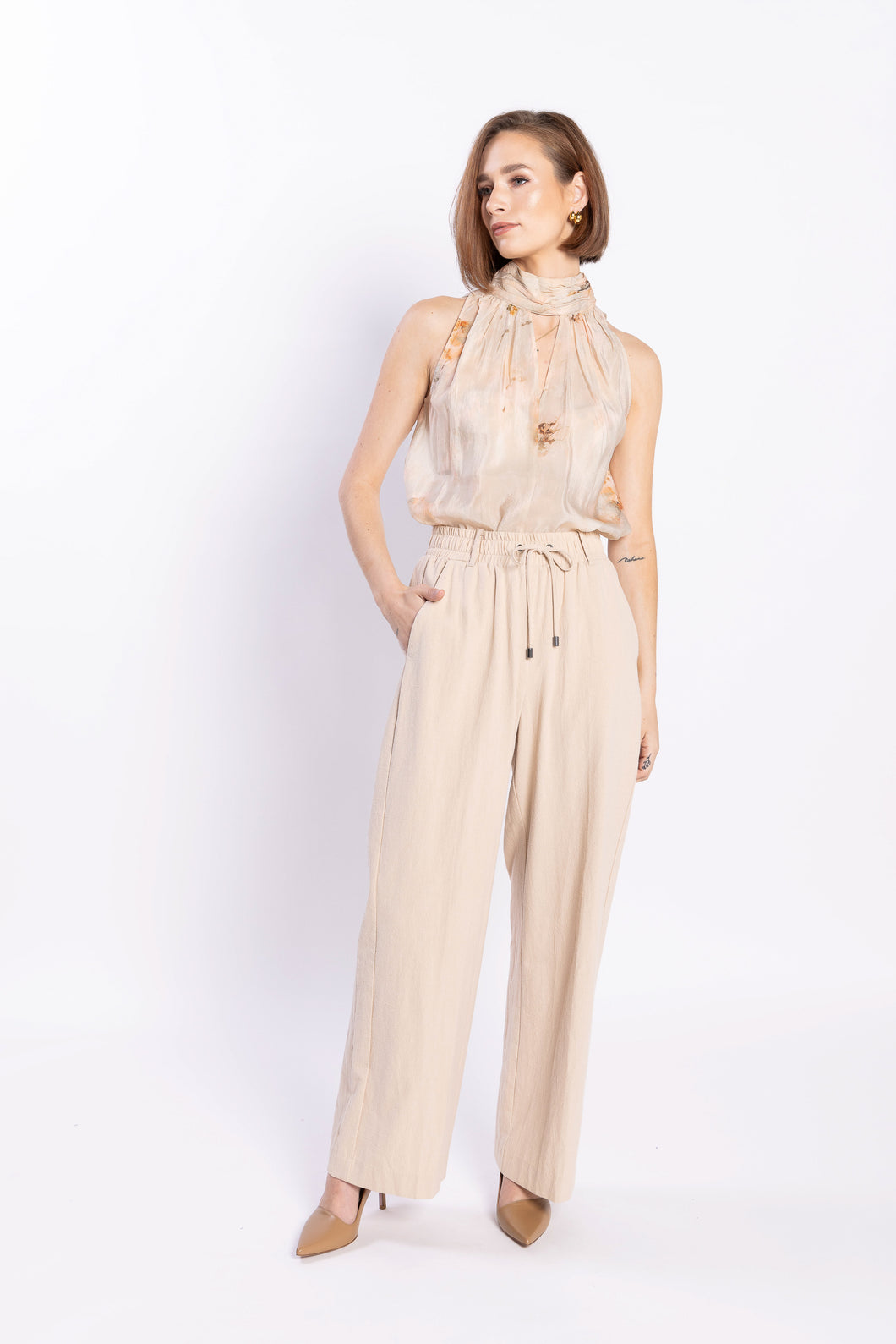 Loughlin River Pant - Beige  Hyde Boutique   