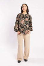 Load image into Gallery viewer, Drama The Label Lake Pant - Tan/Beige Stripe
