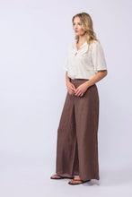 Load image into Gallery viewer, Drama The Label Dalila Top - White Dobby
