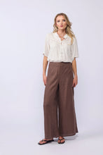 Load image into Gallery viewer, Drama The Label Dalila Top - White Dobby
