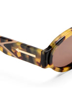 Load image into Gallery viewer, Karen Walker All Out - Crazy Tort Hyde Boutique
