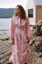 Load image into Gallery viewer, Palm Noosa Emily Shirtdress - Bicheno Paisley Hyde Boutique
