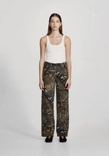 Load image into Gallery viewer, Commoners Body Suit - White
