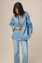 Load image into Gallery viewer, Marle Fior Shirt - Classic Wash Hyde Boutique
