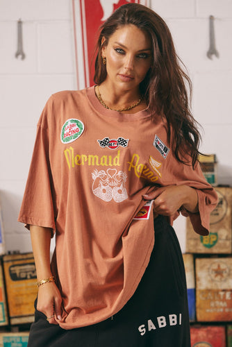 Sabbi The Very Oversized Racing Badges Tee - Mocha Hyde Boutique