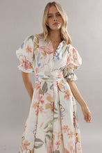 Load image into Gallery viewer, Caitlin Crisp Bloom Dress - Tea Party Floral Hyde Boutique
