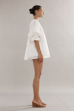 Load image into Gallery viewer, Caitlin Crisp Horizon Top - Ivory
