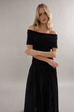 Load image into Gallery viewer, Caitlin Crisp Elsa Dress - Black Hyde Boutique
