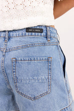 Load image into Gallery viewer, Ivy + Jack Kindly Pocket Front Denim Shorts - Mid Blue
