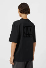 Load image into Gallery viewer, Camilla and Marc Lapis Tee - Black Echo Print  Hyde Boutique   
