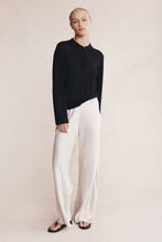 Load image into Gallery viewer, Marle Riah Top - Black Hyde Boutique
