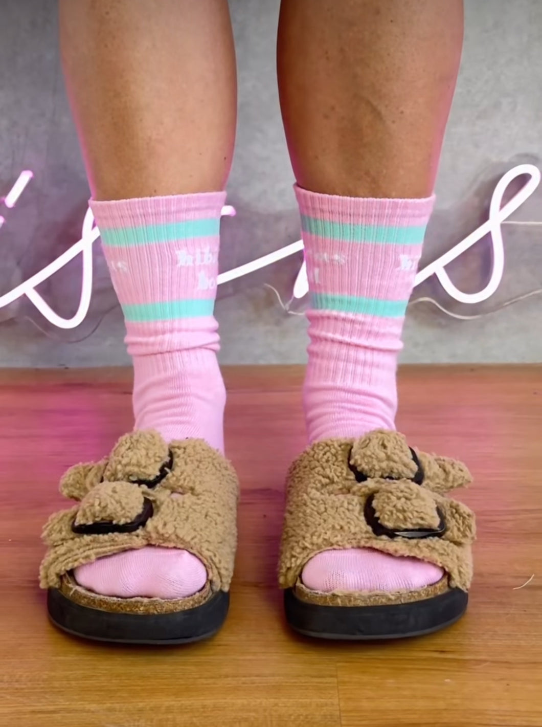 Hibiscus Hotel The Layover Sock - Pink Mint End Oct