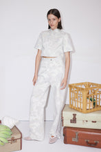 Load image into Gallery viewer, Alémais Ivy Cropped Shirt - Cream Hyde Boutique
