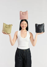 Load image into Gallery viewer, Saben Leo Crossbody - Rosewater Hyde Boutique
